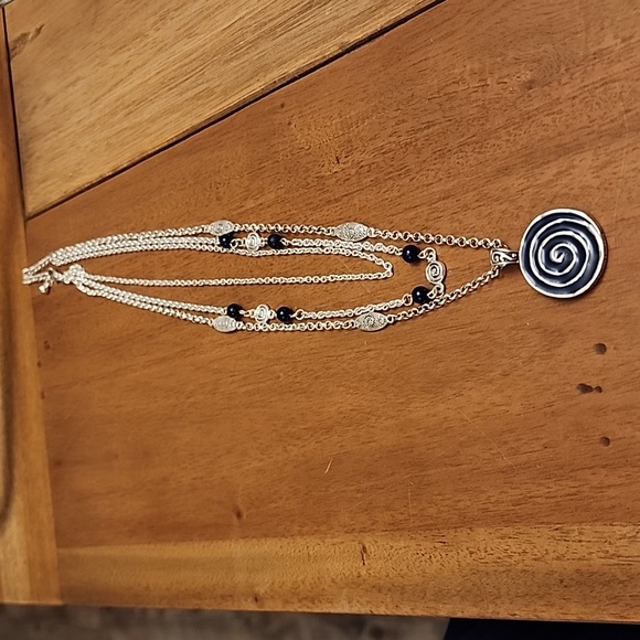 24 inch 3 layer whimsical black lacquered silver necklace - Picture 9 of 10